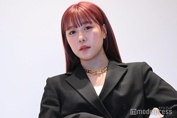 むくえな・えなぴ、暗髪ウルフに大胆イメチェン「透明感爆発」「韓国アイドルみたい」と絶賛の声 画像