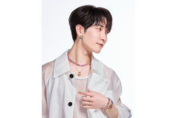 Snow Man渡辺翔太、スワロフスキー重ねづけの爽やかビジュアル公開 画像