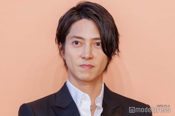 山下智久、元EXOルハンと2ショット スマホに若き日の画像も「どういう繋がり？」「顔面偏差値がバグ」の声 画像