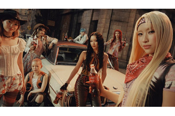 XG「コカ・コーラ」新CMで圧倒的パフォーマンス メンバー同士でダンス確認も 画像