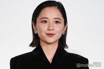 堀田真由、同じ高校だった人気女優明かす「チア☆ダン」で共演していた 画像