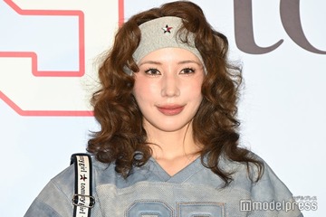 仲里依紗、YouTubeで両親顔出し 長崎の実家帰省に3姉妹も集結「仲良し家族」「登場の仕方面白い」の声 画像