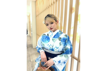 「今日好き」25kg減量話題の美女、ミニスカで美脚スラリ 近影に反響続々 画像