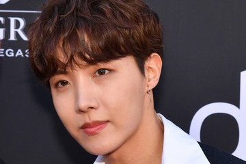 BTS・J-HOPE、MBTI診断で4個中2個の指標に変化「最近あまりにも周りからやれって言われるからもう1度やってみた」 画像