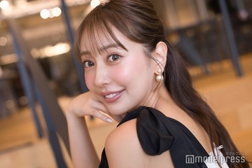 「ラブトラ2」ゆきこ、背中空きワンピで素肌開放 ハワイショットに「眩しい」「夏が似合う」の声 画像