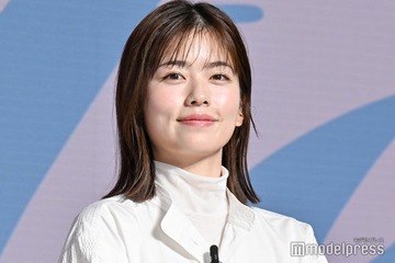 小芝風花、シースルードレスで美スタイル披露「綺麗」「着こなせるのさすが」と反響 画像