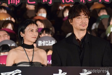 綾野剛、柴咲コウの「凍るような目」が見どころ「僕はライブでそれを体感した」【でっちあげ　～殺人教師と呼ばれた男】 画像