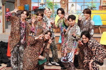 timelesz、冠特番で全身ヒョウ柄コーデ披露 命がけ・泥まみれ…全国各地ロケで体張る 画像