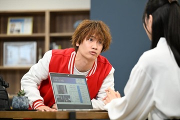 【ロンダリング 第1話】“死者の声”が聞こえる緋山（藤原丈一郎）、思わぬ場所へ案内される 画像