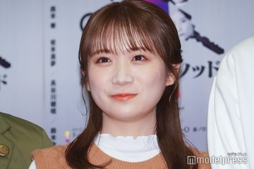 秋元真夏、短パンコーデで美脚披露 沖縄ショットに「私服可愛い」「夏らしさ全開」の声 画像
