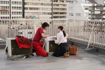 「愛の、がっこう。」初回 Snow Manラウール、木村文乃への“不意打ち”おでこキスが悶絶級「心臓が持たない」「恋に落ちる」 画像