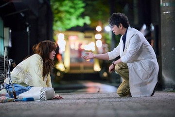 新日曜劇場「19番目のカルテ」初回 松本潤＆仲里依紗らの演技合戦・斬新演出が話題「没入感すごい」「考えさせられる」 画像