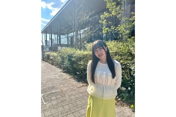 鈴木夢、美ウエスト＆肩出し衣装姿「スタイル良い」「可愛い」の声 画像