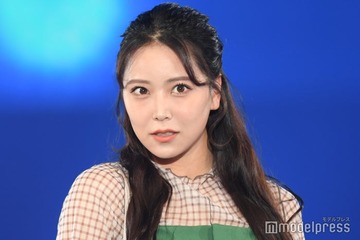 白間美瑠、美脚＆ほっそりウエスト披露 黒衣装姿に反響「セクシー」「スタイル良い」 画像
