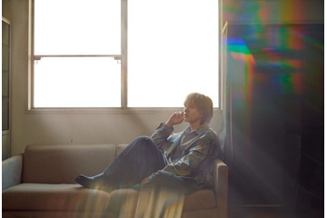 M!LK吉田仁人、初のソロEP決定 作詞作曲手掛けた4曲収録・ソロビジュアルも公開【さえない暮らし】 画像