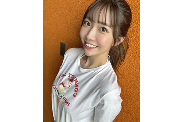 #2i2天羽希純、バニーガール姿でベッドにうつ伏せ 大胆ショットに「無防備」「新しいポージング」の声 画像