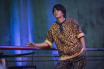 【DOPE 麻薬取締部特捜課 第5話】特捜メンバー、ナイトクラブに潜入 画像