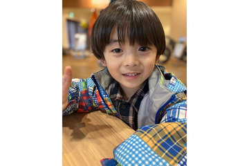 「ライオンの隠れ家」佐藤大空、新ヘアスタイル披露「さっぱり」「あどけない」と反響 画像