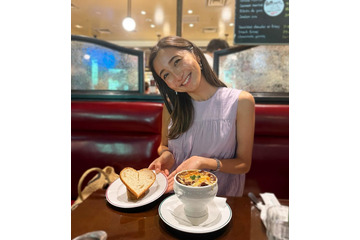 TBS近藤夏子アナ、父との2ショット公開「仲良しでほっこり」「素敵な家族」と反響 画像