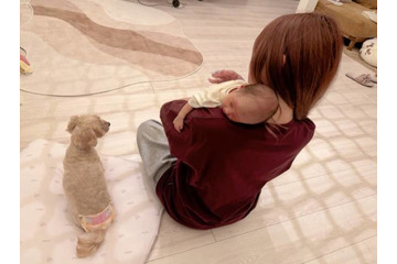 辻希美、長女・希空と次女の“18歳差姉妹”SHOTにほっこり「時間さえあれば抱っこ」「完璧です」 画像
