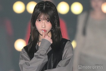 AKB48千葉恵里、オフショルで美デコルテ輝く「大人っぽい」「色白で眩しい」と反響 画像