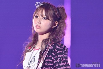 辻ちゃん長女・希空（のあ）平成風“姫ギャル”コーデで魅力全開 レースタイツで美脚披露【TGC2025A/W】 画像