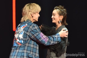 GENERATIONS白濱亜嵐、松本まりかとキス寸前？ “イチャイチャ”ランウェイに黄色い歓声【TOKYO GENERATIONS COLLECTION】 画像