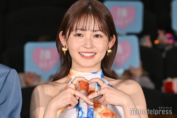 久間田琳加、美スタイル輝く花柄キャミワンピ姿「可愛すぎる」「スタイル抜群」と絶賛の声 画像