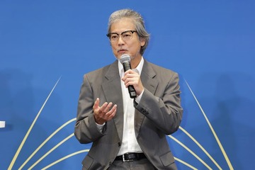 唐沢寿明、白髪ヒゲ姿でテレ東会見に登場 妻・山口智子との円満の秘訣明かす 画像