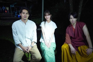 水上恒司・山下美月・宮舘涼太、キャスト陣が織りなす“化学反応”「火喰鳥を、喰う」新たなメイキングカット解禁 画像