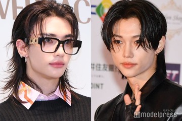Stray Kidsヒョンジン、フィリックスのカップホルダーとの自撮りに反響「ヒョンリクスしてて可愛い」こだわり溢れる部屋も公開 画像