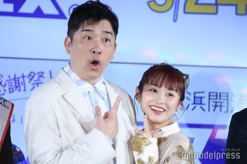 高橋愛、夫・あべこうじとの街中ショット公開「ラブラブで尊い」「可愛すぎる」の声 画像