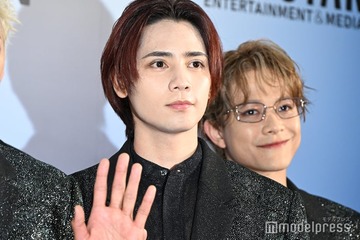 THE RAMPAGE神谷健太「永遠の憧れ」先輩との肩組みショット公開「夢を叶えたオタク」「エモい」の声 画像