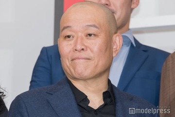 千原せいじ、過去の不適切発言を謝罪 黒スーツ姿で頭下げる「全てにおいて心から反省」 画像