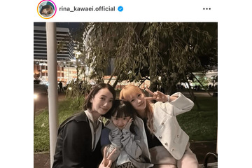 川栄李奈、波瑠＆池村碧彩とギュッと密着！ドラマ『フェイクマミー』仲良しオフSHOTを公開 画像