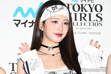 IVEウォニョン、ワンショルトップスで美肩際立つ「完璧スタイル」「女神」の声 画像