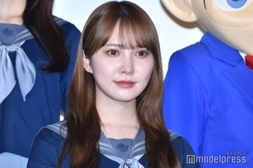 元日向坂46加藤史帆、お腹見せディズニーショット公開 “一緒に写った人物”にも注目集まる「気になる」「情報量多い」 画像