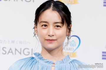 山本美月、子どもとハウステンボス満喫2ショット公開「可愛すぎる写真」「家族の仲の良さが伝わる」の声 画像