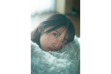 “AKB48次世代エース”佐藤綺星、1st写真集決定 自身初の水着＆ランジェリーショットも【コメント】 画像