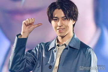 河合郁人、超特急タカシからの誕プレ公開 着用した古着コーデに「センス抜群」「おしゃれ」の声 画像