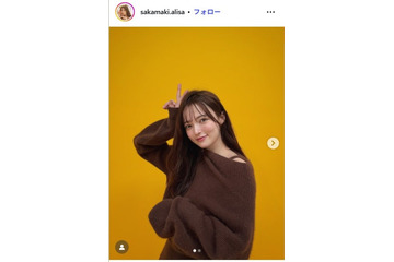 「仮面ライダーガッチャード」坂巻有紗「何億光年ぶり」ミニスカ私服で美脚スラリ「新鮮で可愛い」「スタイル抜群」の声 画像