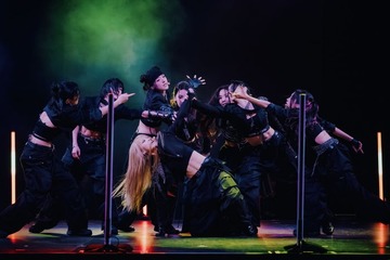SM初の日本人ガールズグループGPP、初ショーケース開催 360度ステージに観客約500人集まる 画像