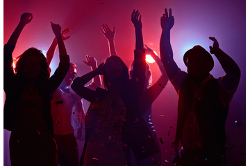 人見知りで落選した最終審査　アイドルカフェで働いた結果⇒半年後、大舞台に立つアイドルに！？ 画像