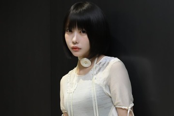 あの、執筆作業で苦労したこととは「思い出すこともすごく辛かった」自身の変化も明かす【哲学なんていらない哲学／モデルプレス独占カットあり】 画像