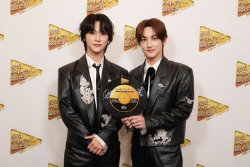 ROIROM、2025年は「夢見心地な1年」最近よく聴く楽曲も明かす「寝る前とかも聴くぐらい好き」【今年イチバン聴いた歌】 画像