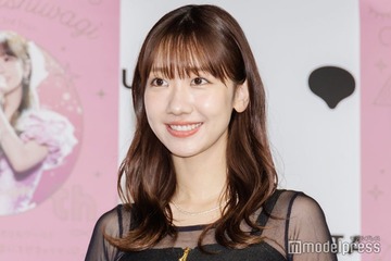 柏木由紀、美肩輝くオフショルドレス3選公開「リアルプリンセス」「大人っぽくて綺麗」の声 画像