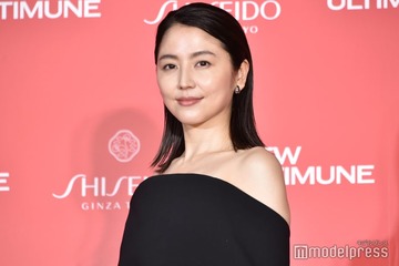 長澤まさみ、電撃結婚発表にファン驚き「おめでたい」「我らの長澤まさみが」直筆署名にも注目集まる 画像