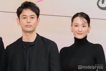 綾瀬はるか、妻夫木聡と18年ぶり共演で夫婦役「不思議でした」実話を元にした作品への思いも 画像