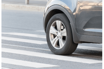 東南アジアで…道を譲る車に会釈すると⇒次の瞬間、ガイドに”注意された”理由に「うそでしょ？」 画像