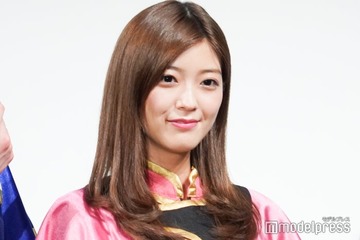工藤美桜、ミニワンピでまっすぐ美脚披露「憧れの骨格」「スタイル良すぎ」の声 画像